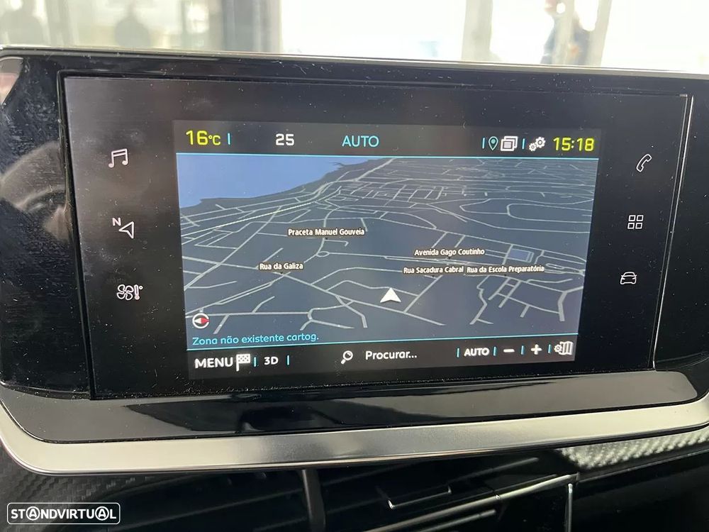 Peugeot e-2008 50 kWh Allure - 12