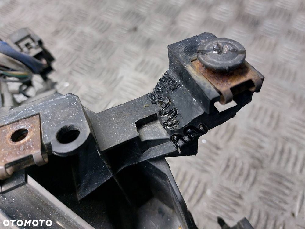 LAMPA PRAWY PRZÓD MAZDA 6 II GS7T-51030 XENON EU - 3