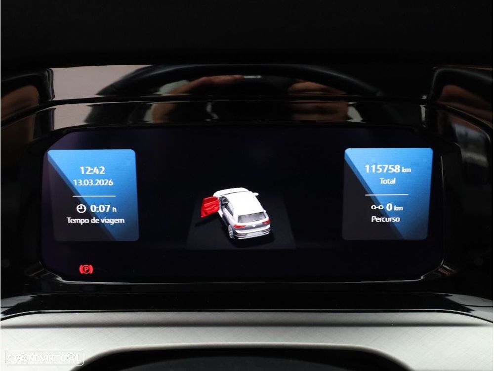 VW Golf 2.0 TDI Life - 24