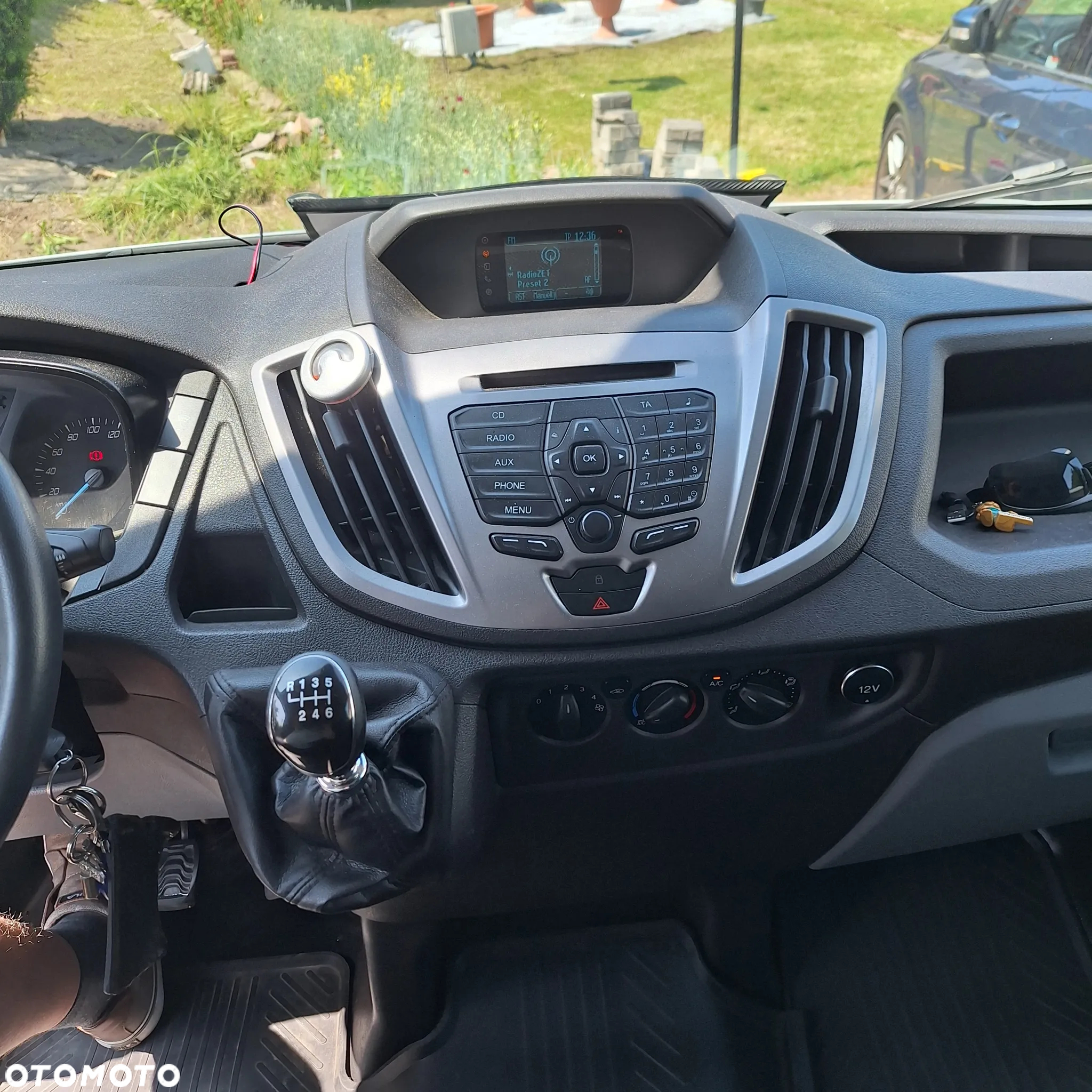 Ford Transit - 15
