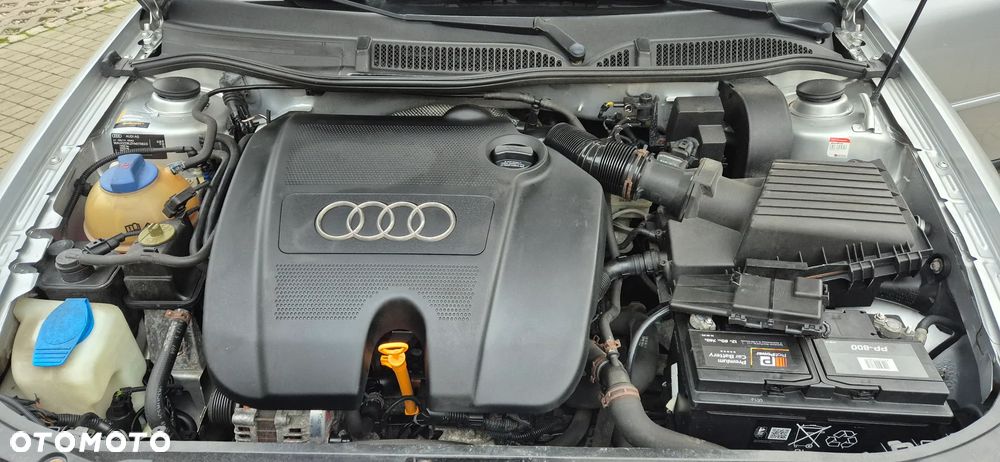 Audi A3 Sportback 1.6 Ambiente - 15