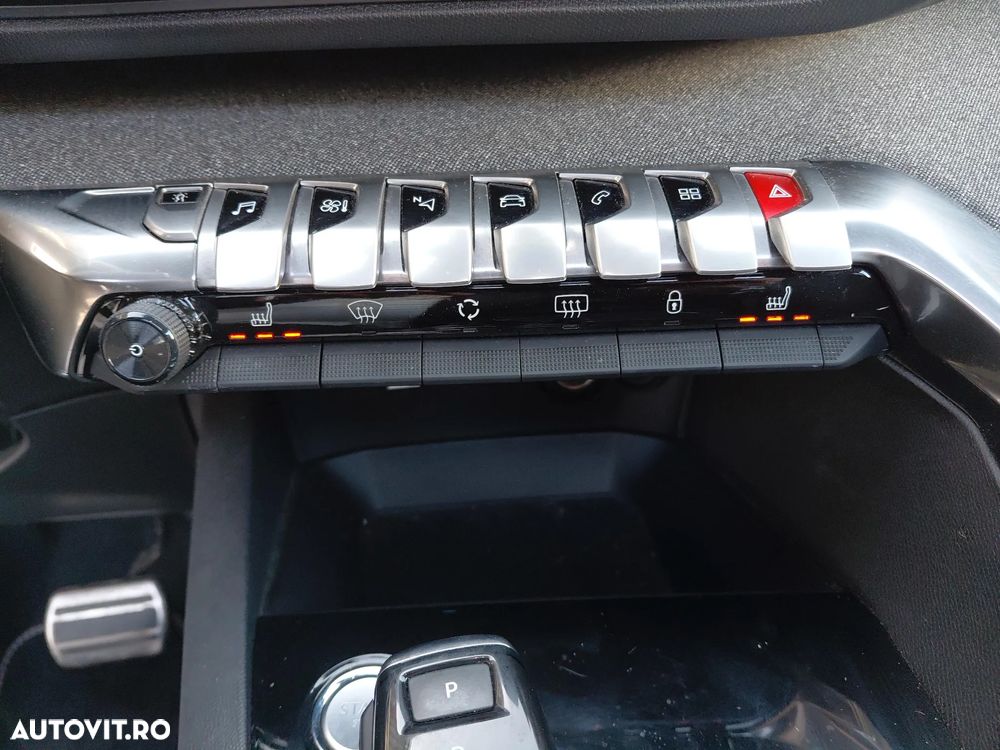 Peugeot 3008 1.6 THP EAT6 GT-Line - 24