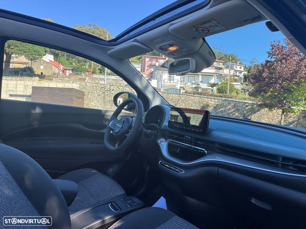 Fiat 500e C Icon - 18