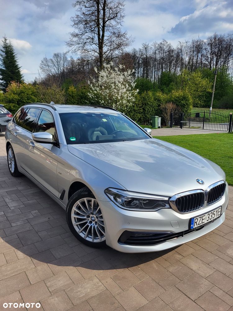 BMW Seria 5 520d xDrive Sport Line sport - 1