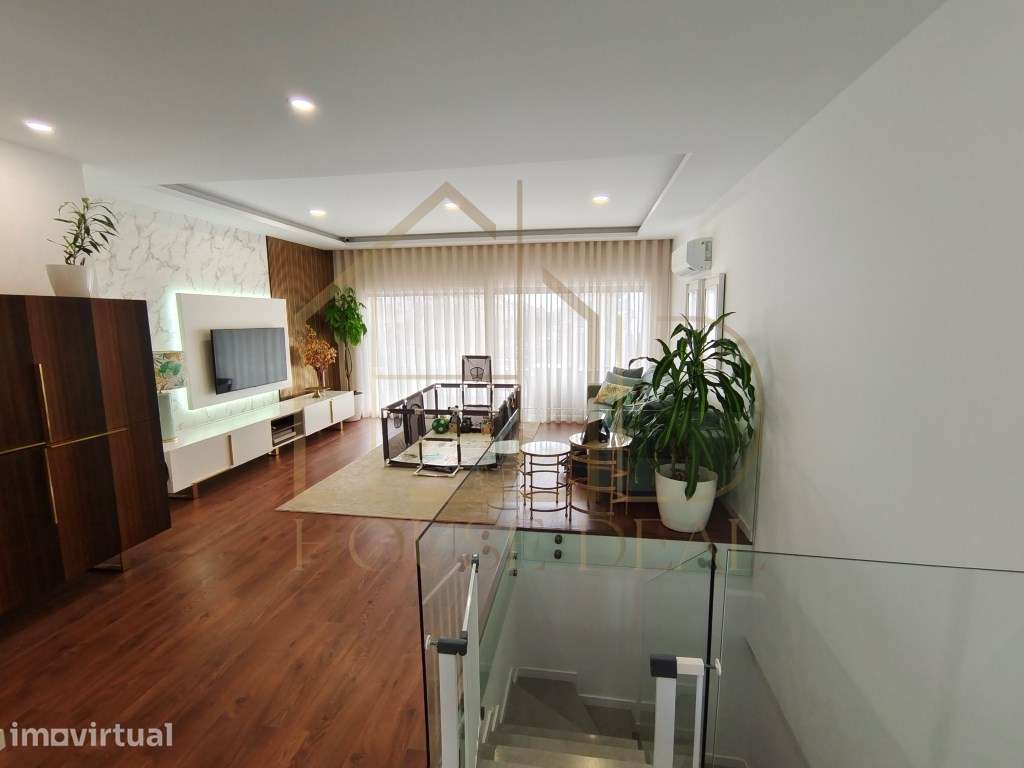 LUXUOSO Apartamento Duplex T3 com Piscina. Torre da Marinha - Grande imagem: 3/42