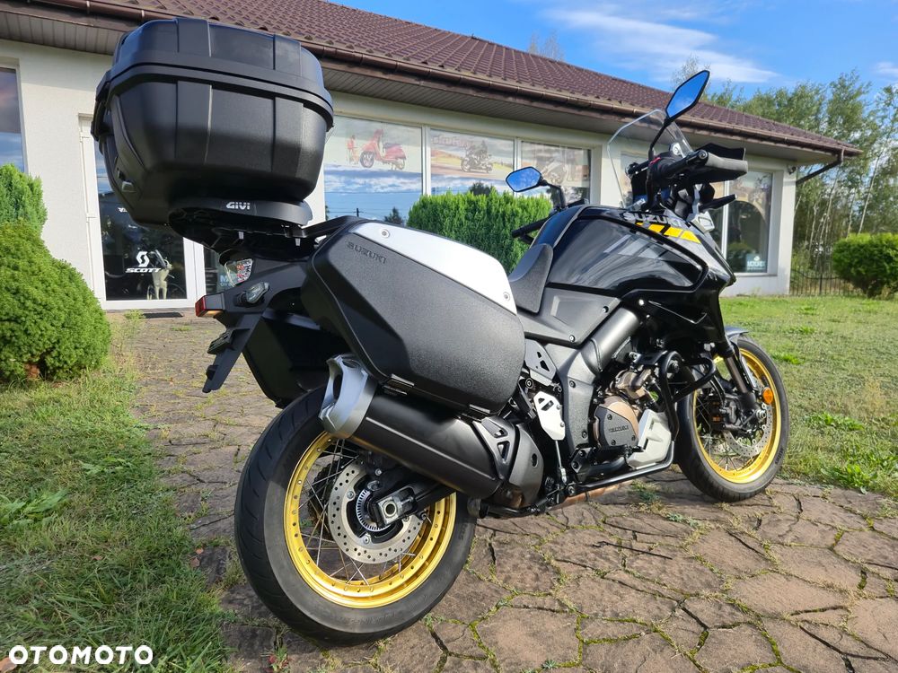 Suzuki V-STROM - 3
