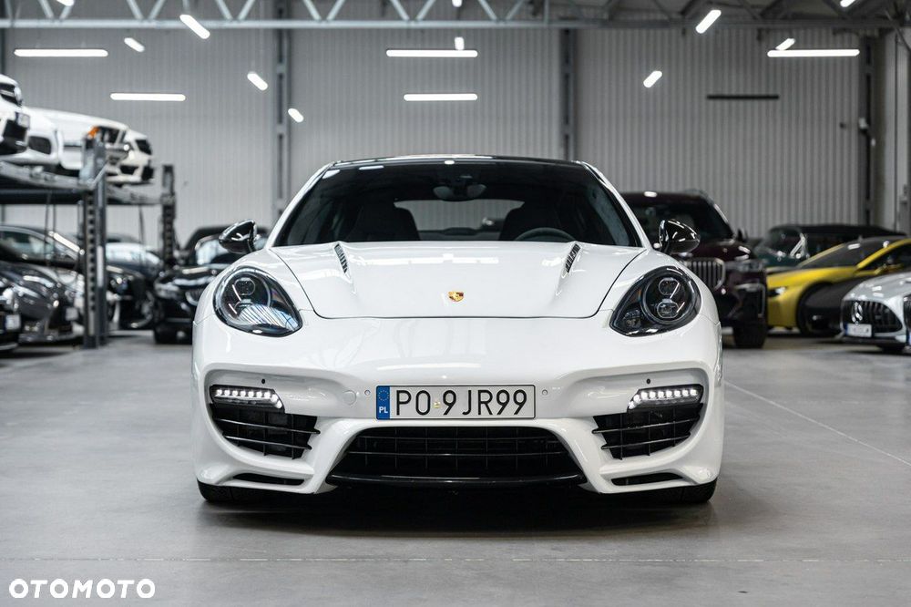 Porsche Panamera - 5