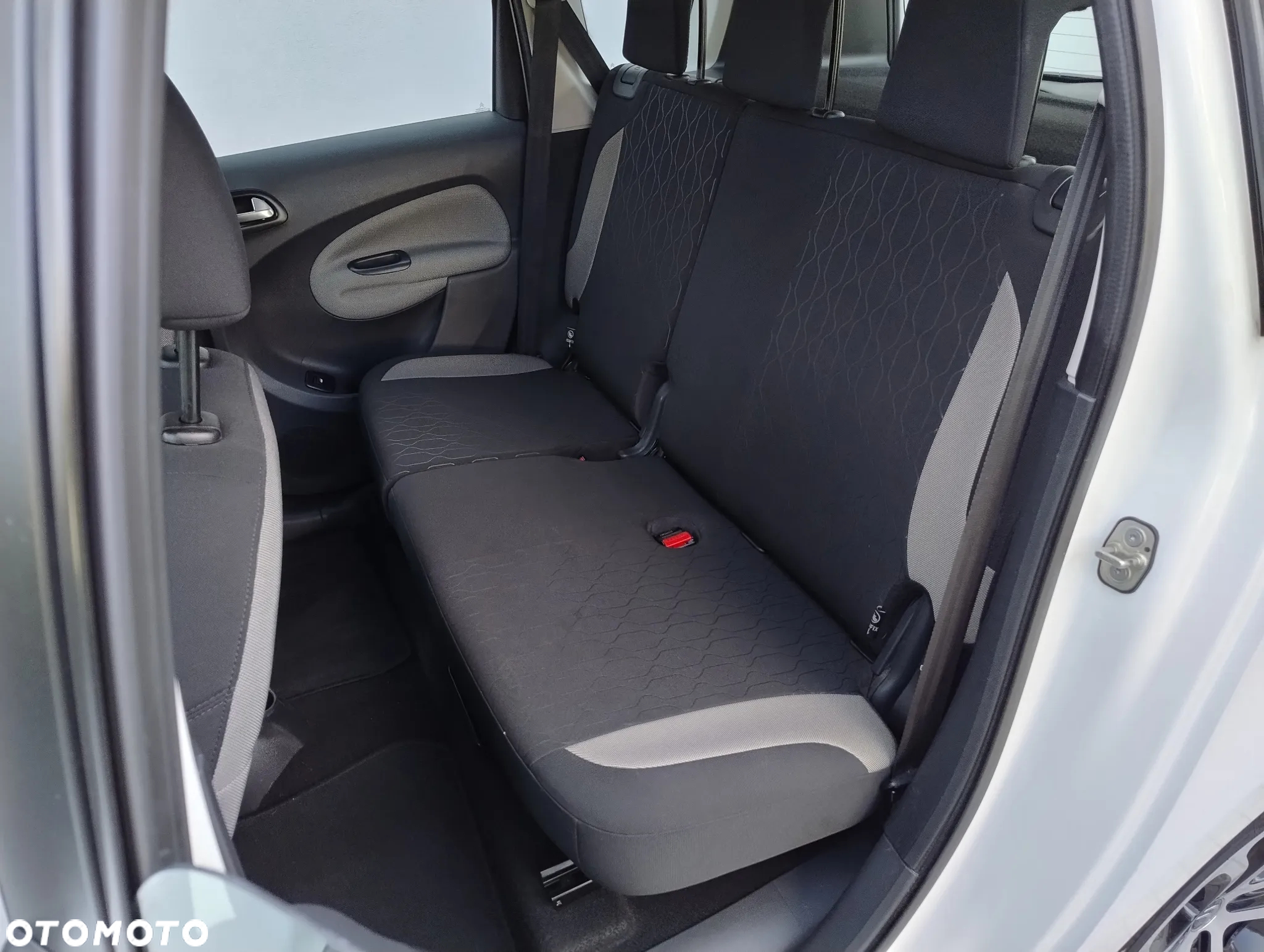 Citroën C3 Picasso 1.4i Exclusive - 21