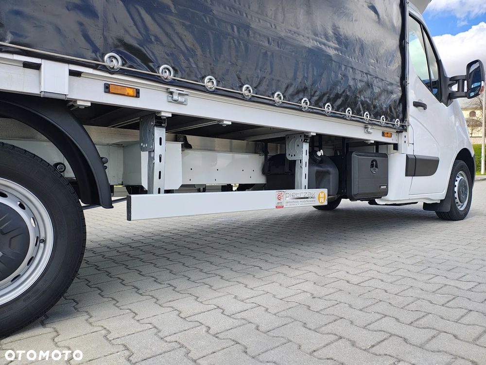 Opel Movano 10 palet * firanka - 35