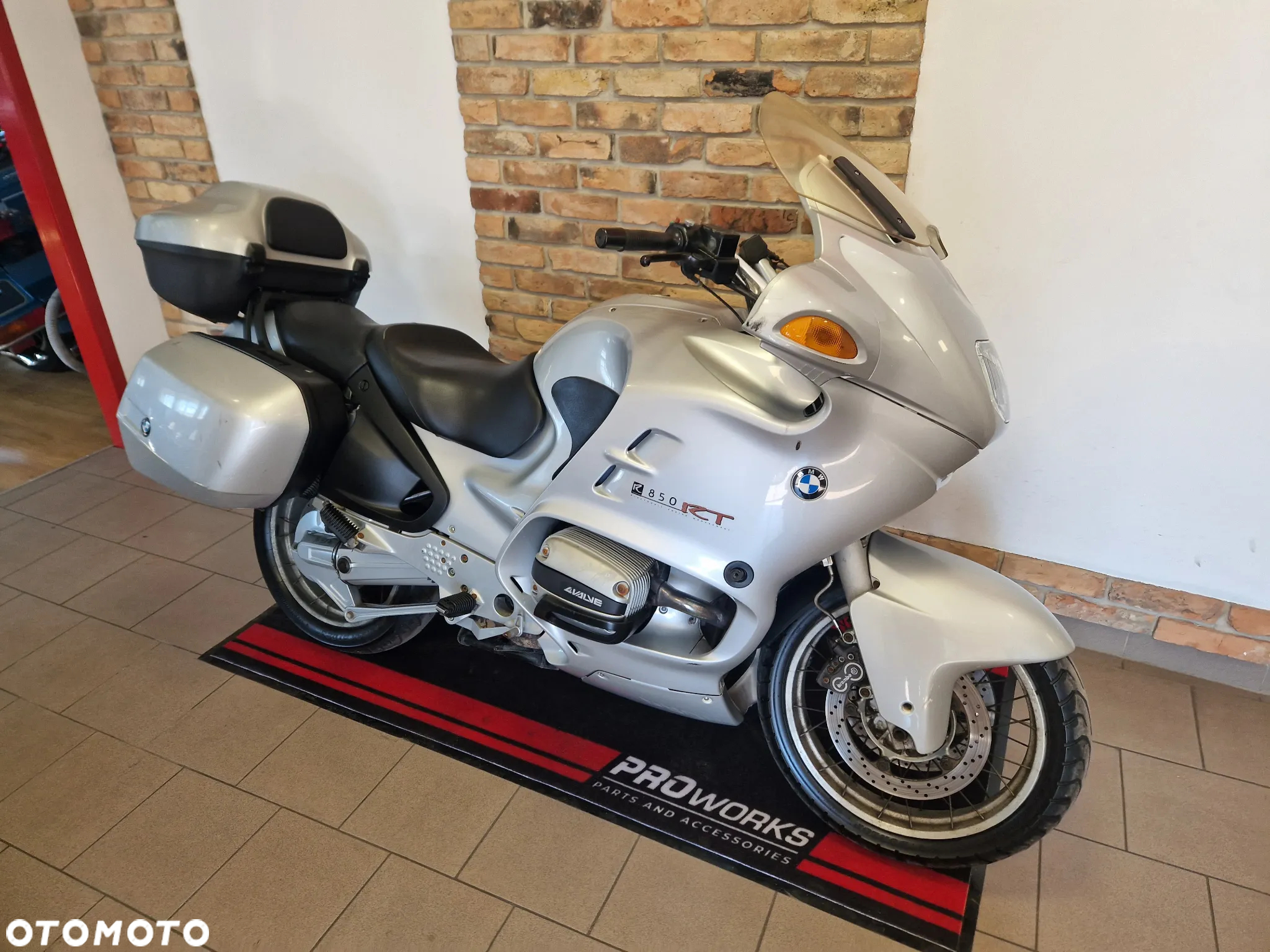 BMW RT - 28