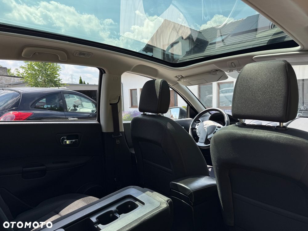 Nissan Qashqai+2 2.0 4x4 Tekna - 23