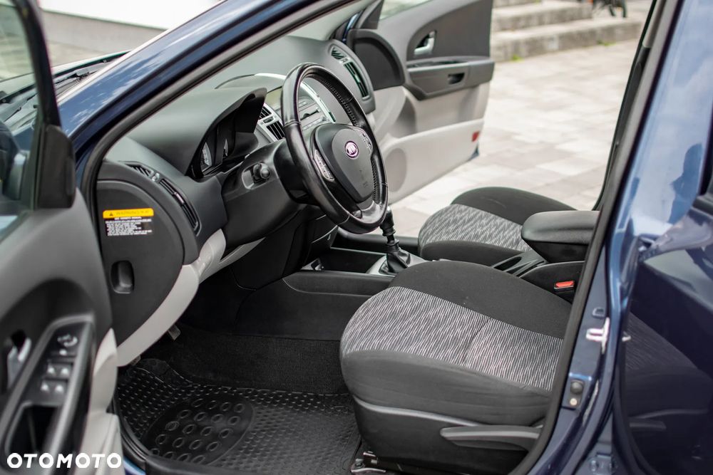 Kia Ceed - 5