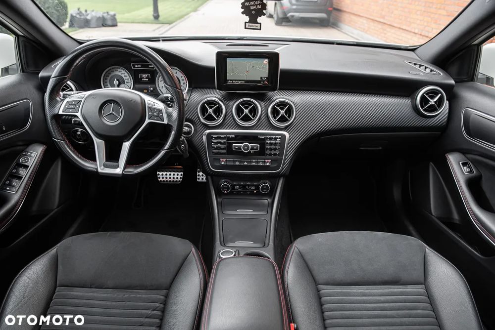 Mercedes-Benz Klasa A 250 4-Matic AMG Line - 21