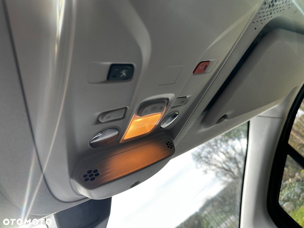 Peugeot PARTNER - 19