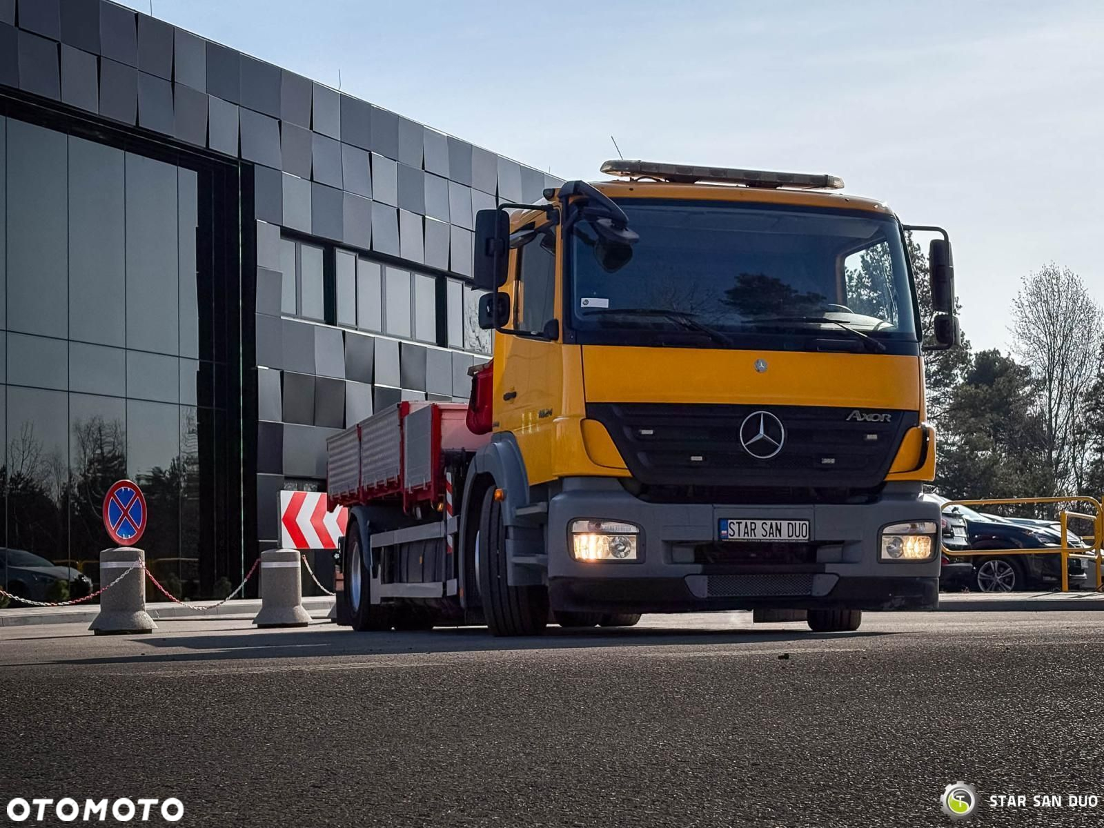 Mercedes-Benz AXOR 1824 4x2 HMF 975 HDS Żuraw Wywrotka Rotator - 12