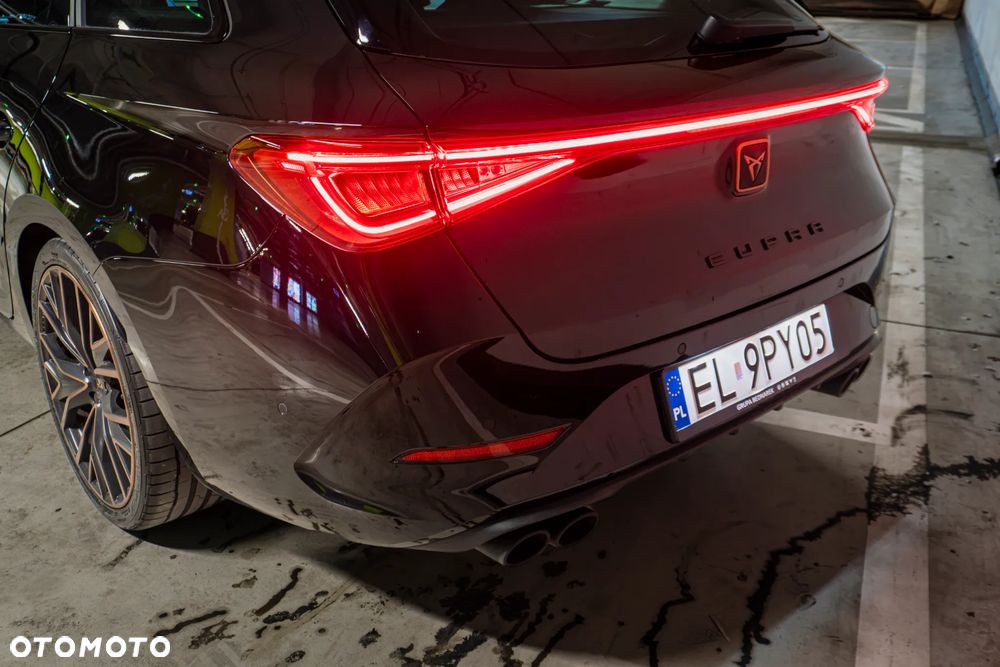Cupra Leon Sportstourer 2.0 TSI DSG VZ - 3