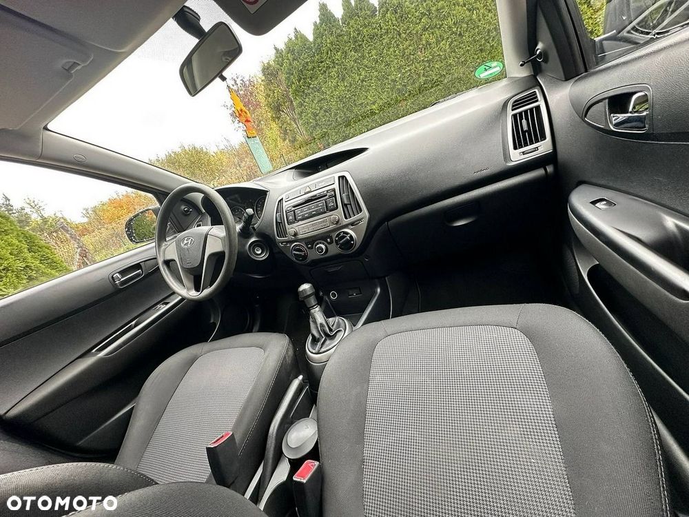 Hyundai i20 - 8