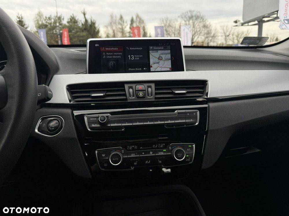 BMW X1 sDrive18i Business Edition - 23