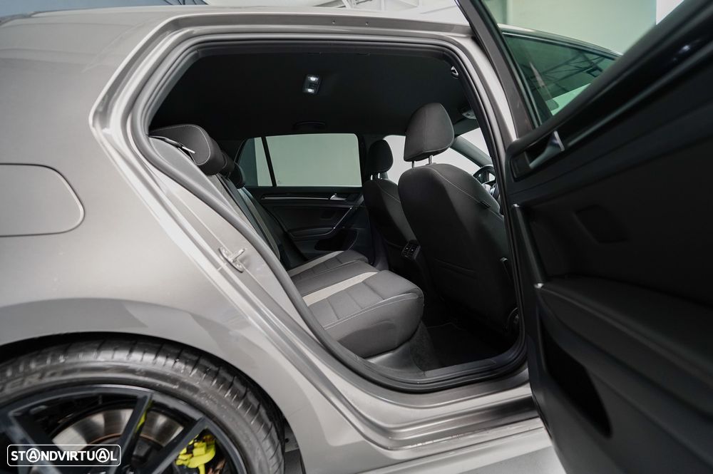 VW Golf 2.0 TSI R DSG - 14