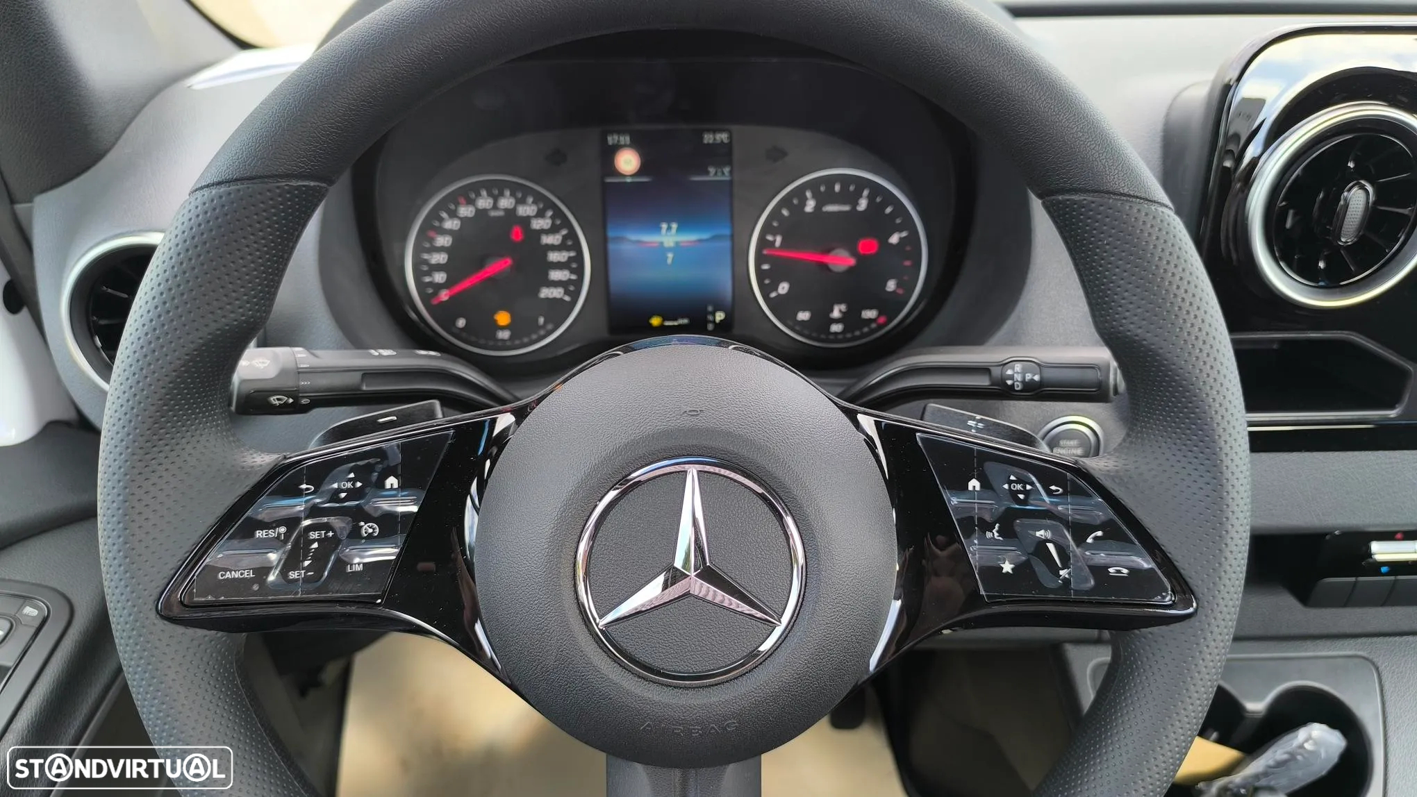 Mercedes-Benz Sprinter Chassis Pro 519Cdi 43 Caixa Automática - 10