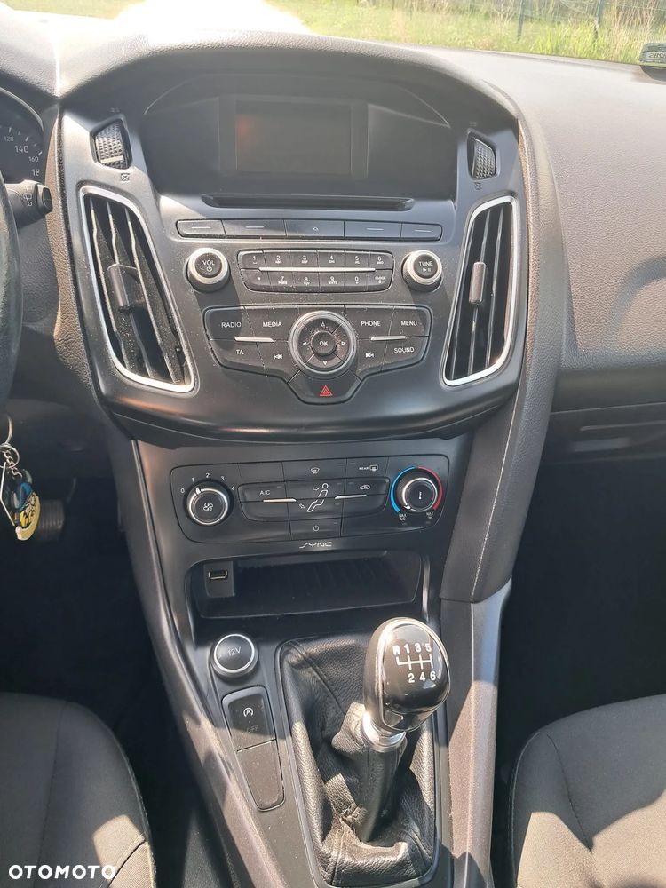 Ford Focus 1.5 TDCi Trend - 5