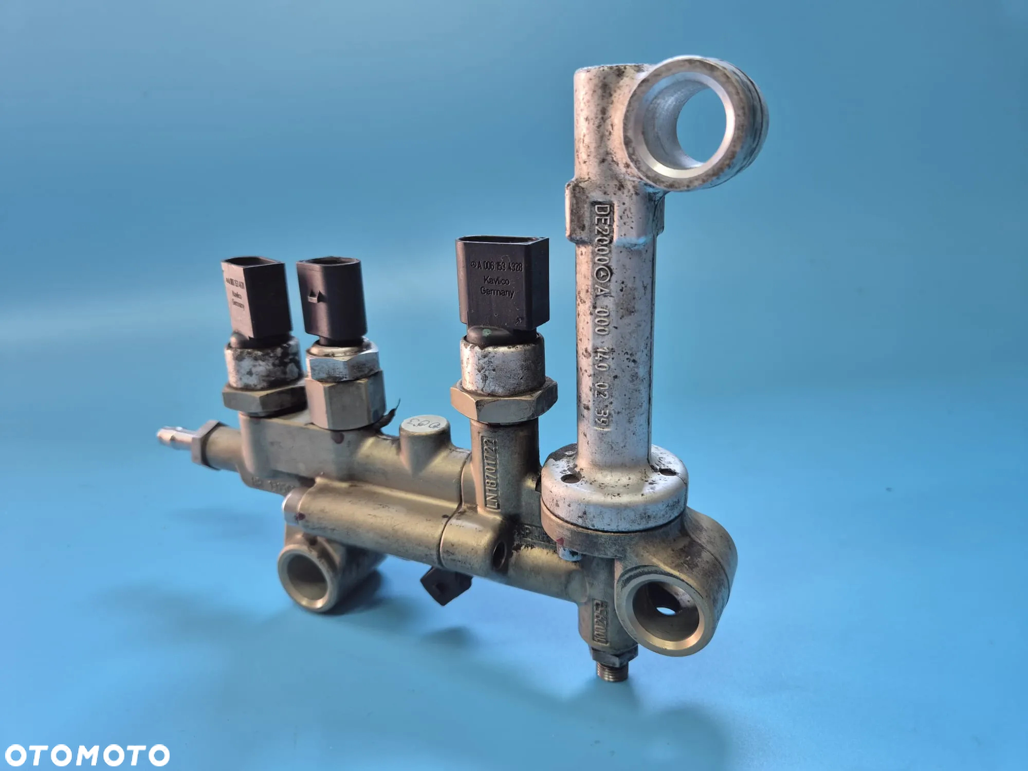A0001400239 Dozownik Dyfuzor Wtrysk Mercedes MP3 Actros Atego Axor - 2
