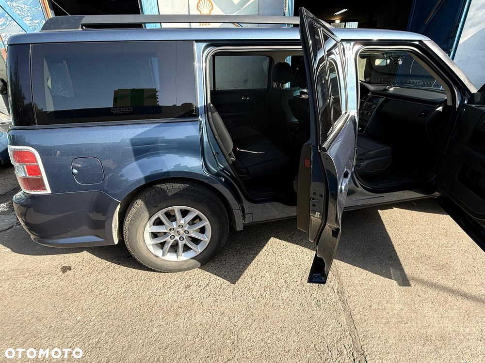 Ford Flex - 4