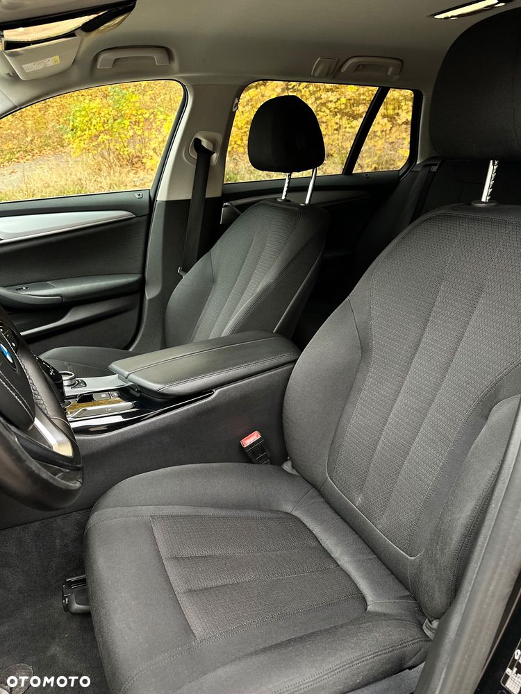 BMW Seria 5 - 8