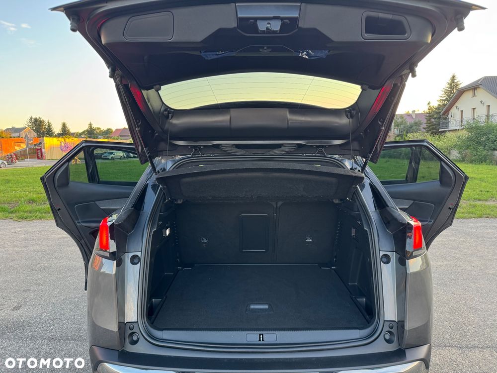 Peugeot 3008 BlueHDi 130 Stop & Start EAT8 GT Pack - 36