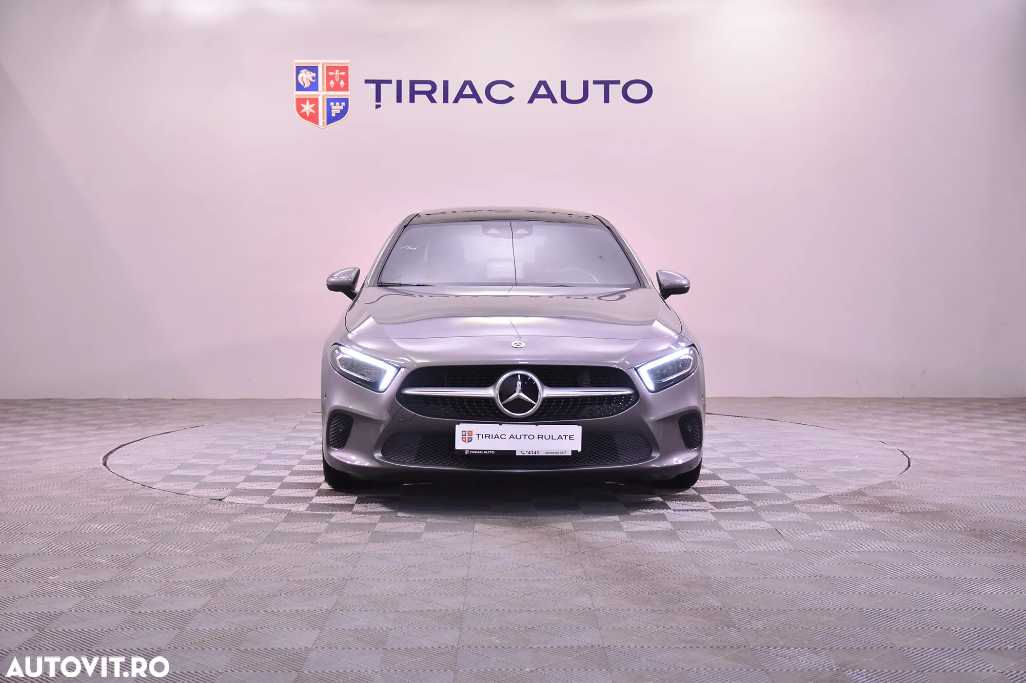 Mercedes-Benz A 200 7G-DCT - 8