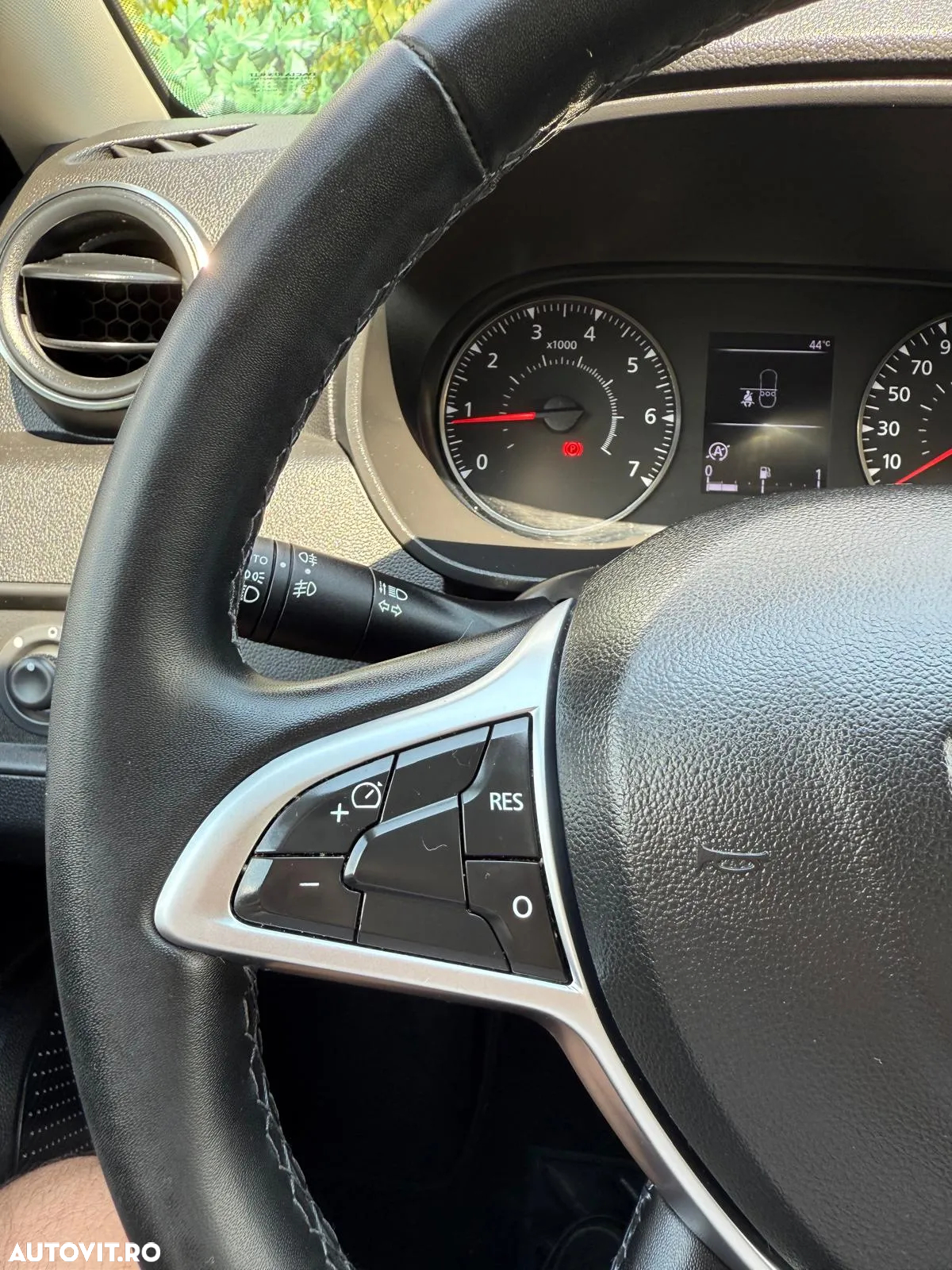 Dacia Duster SCe 115 2WD Comfort - 23
