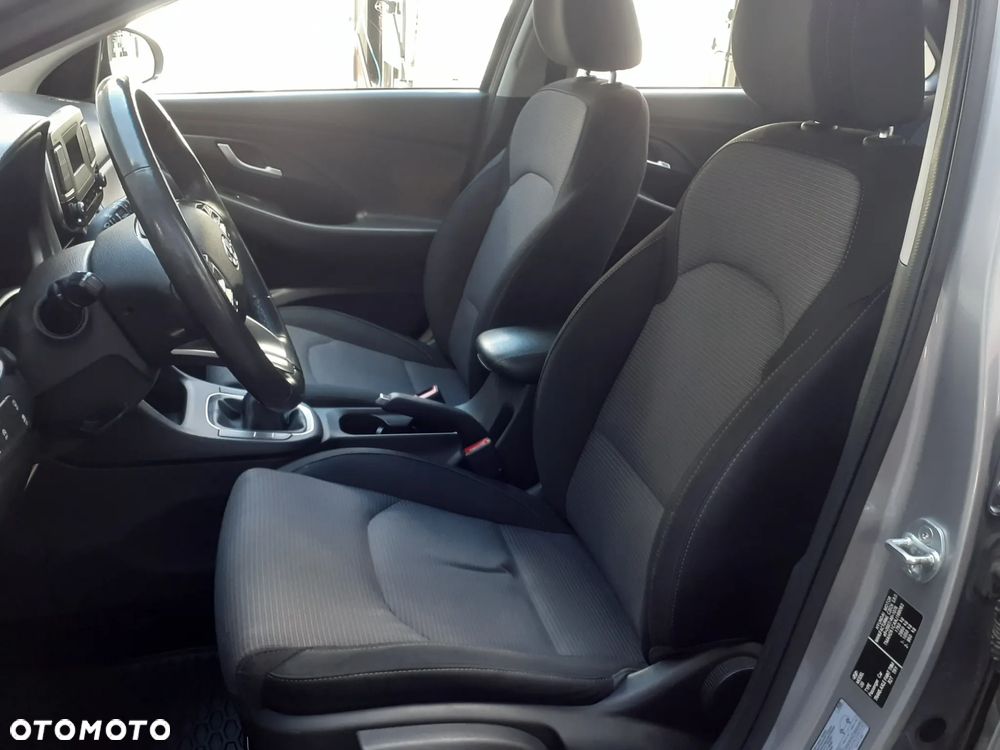 Hyundai i30 - 17
