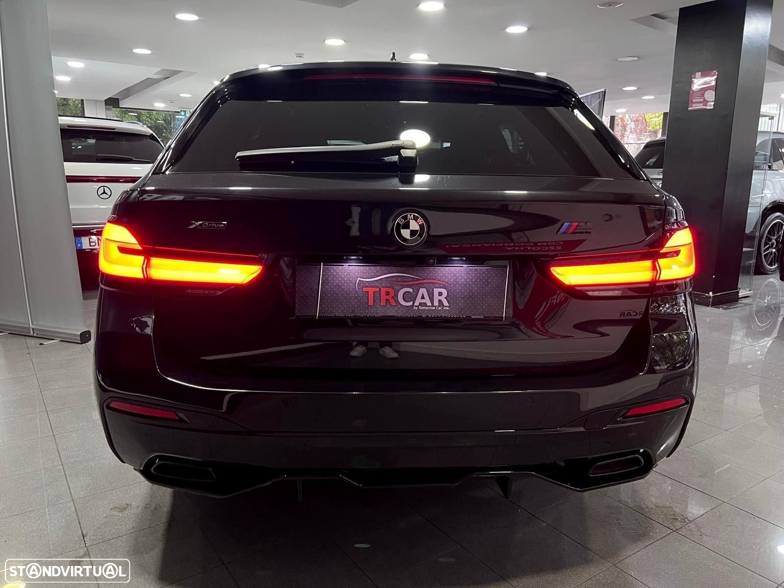 BMW 530 e Pack Desportivo M - 25