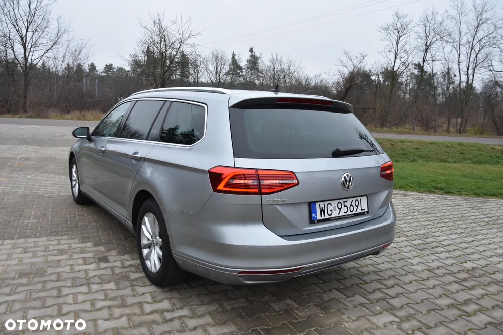 Volkswagen Passat - 5