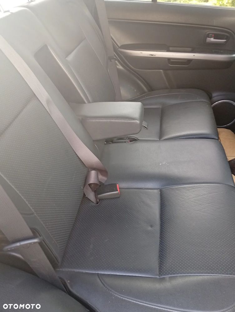 Suzuki Grand Vitara 1.9 DDiS X30 DPF - 13