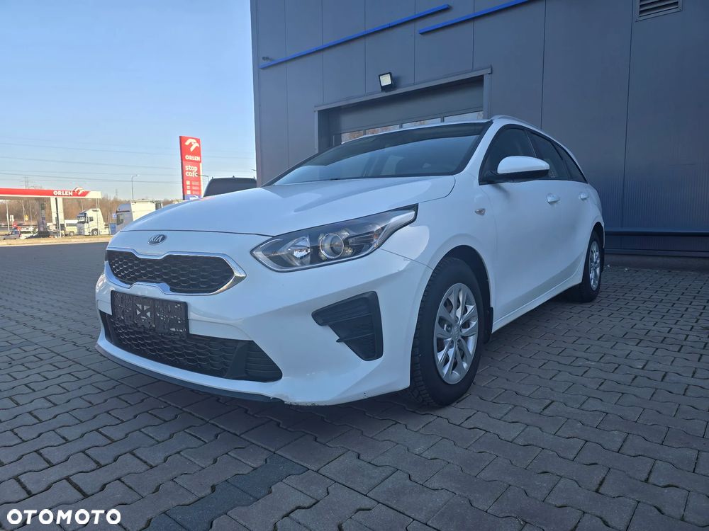 Kia Ceed - 3