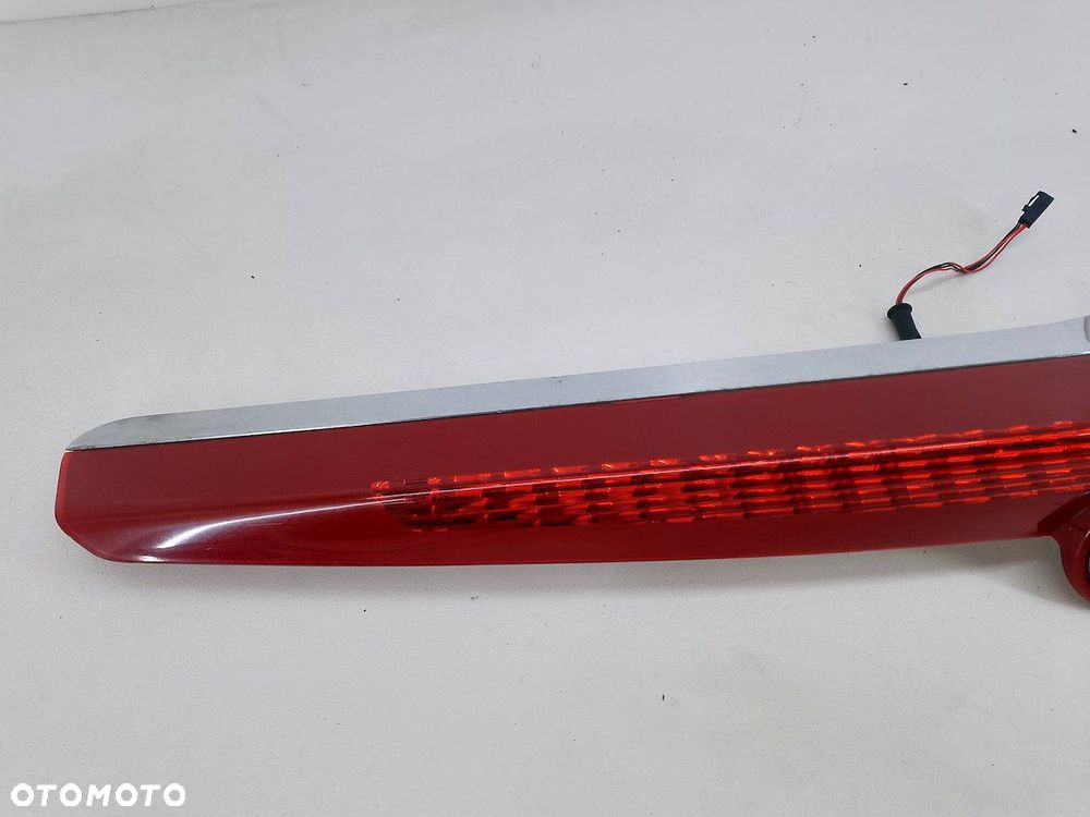 TRZECIE ŚWIATŁO STOPU CADILLAC BLS 12759594 - 2