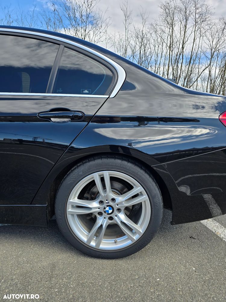 BMW Seria 3 320d Efficient Dynamic Edition Aut. - 5