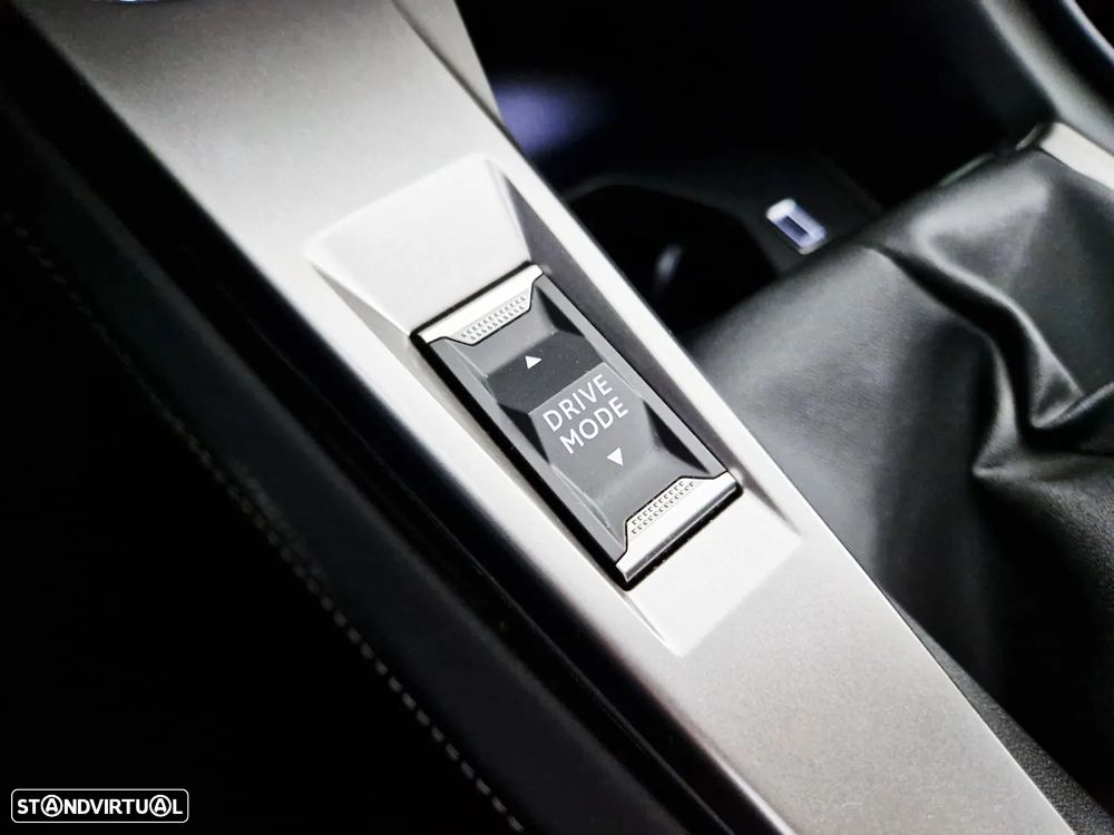 Peugeot 308 1.2 PureTech Allure - 33