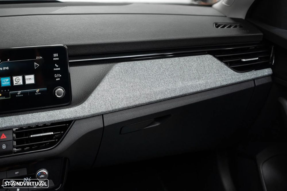 Skoda Kamiq 1.0 TSI Selection DSG - 17