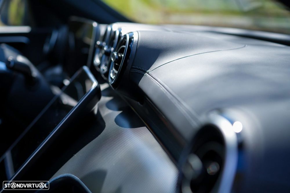 Mercedes-Benz C 300 e 9G-TRONIC Edition AMG Line - 15