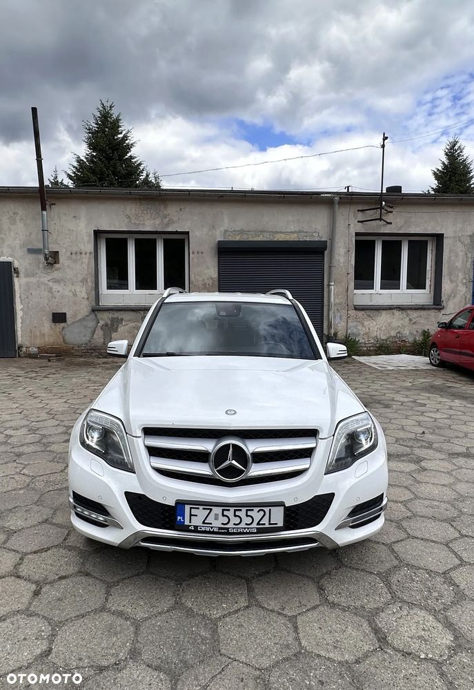 Mercedes-Benz GLK - 4