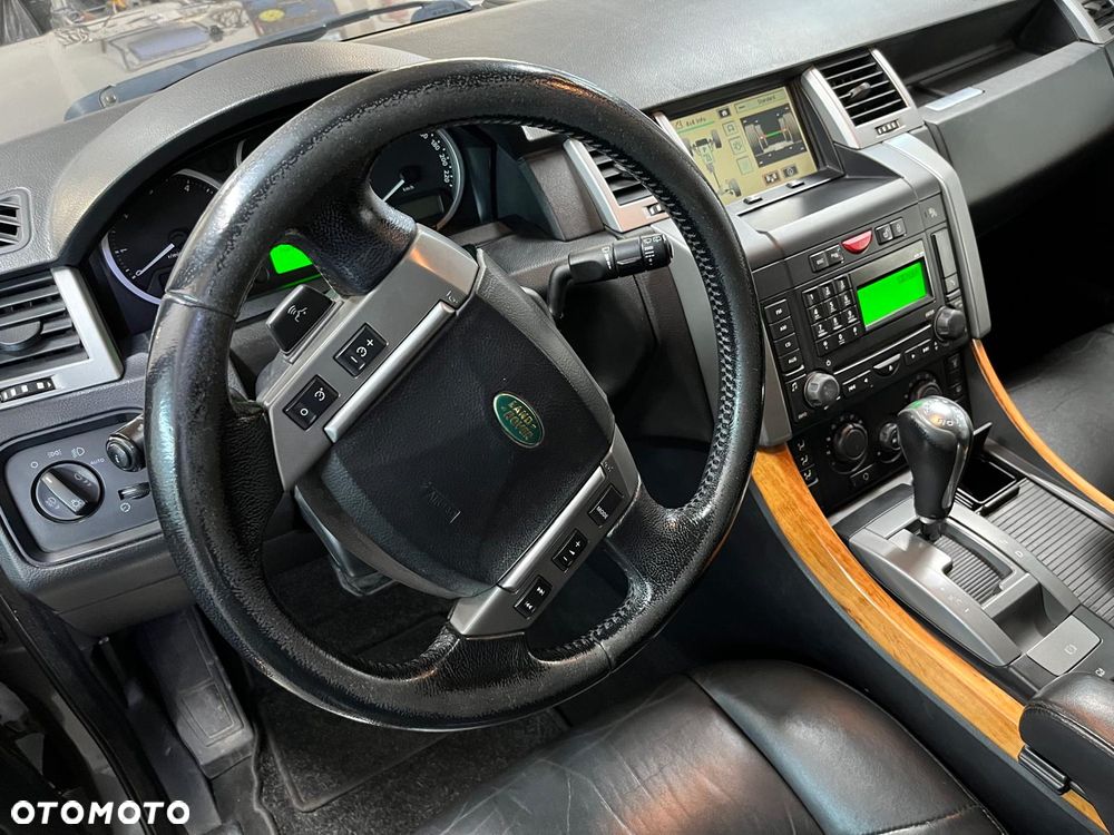 Land Rover Range Rover Sport - 16