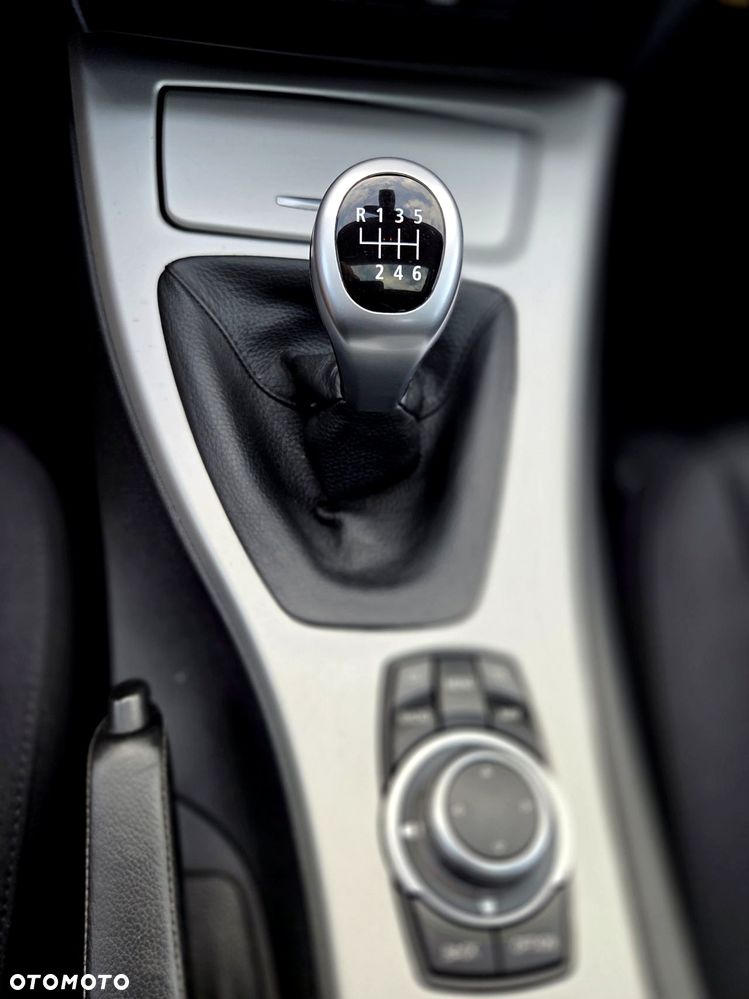 BMW Seria 3 - 23