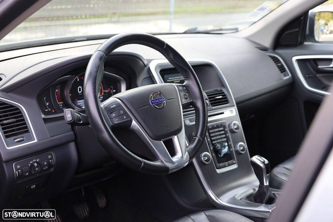 Volvo XC 60 2.0 D4 Summum - 9