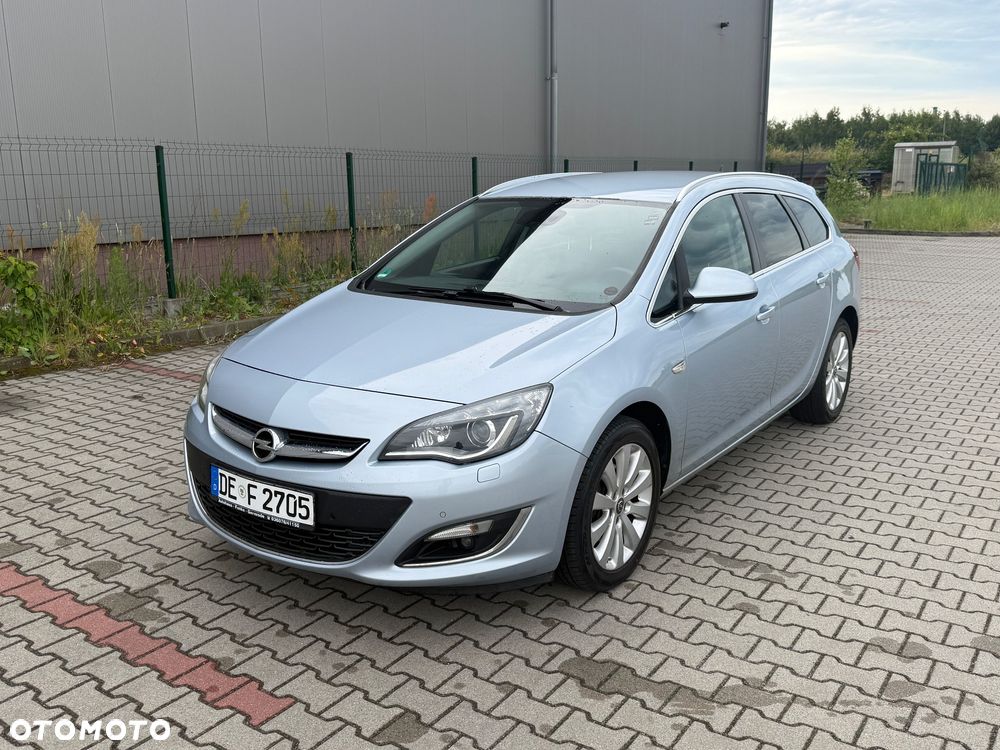 Opel Astra 1.7 CDTI Cosmo - 4