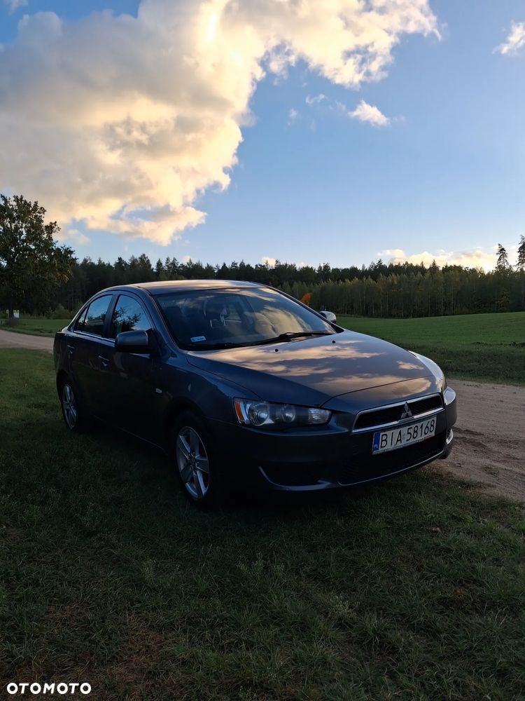 Mitsubishi Lancer - 1