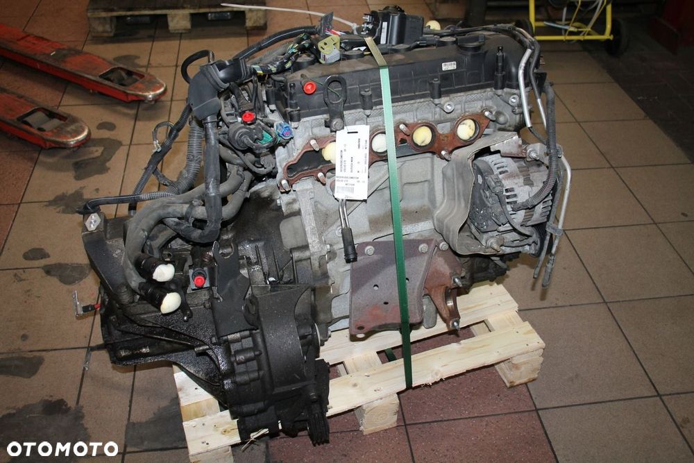 VOLVO V70 S80 SILNIK 2.0 B4204S4, B4204S3 - 4