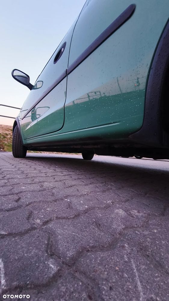 Opel Corsa 1.2 16V Comfort - 6