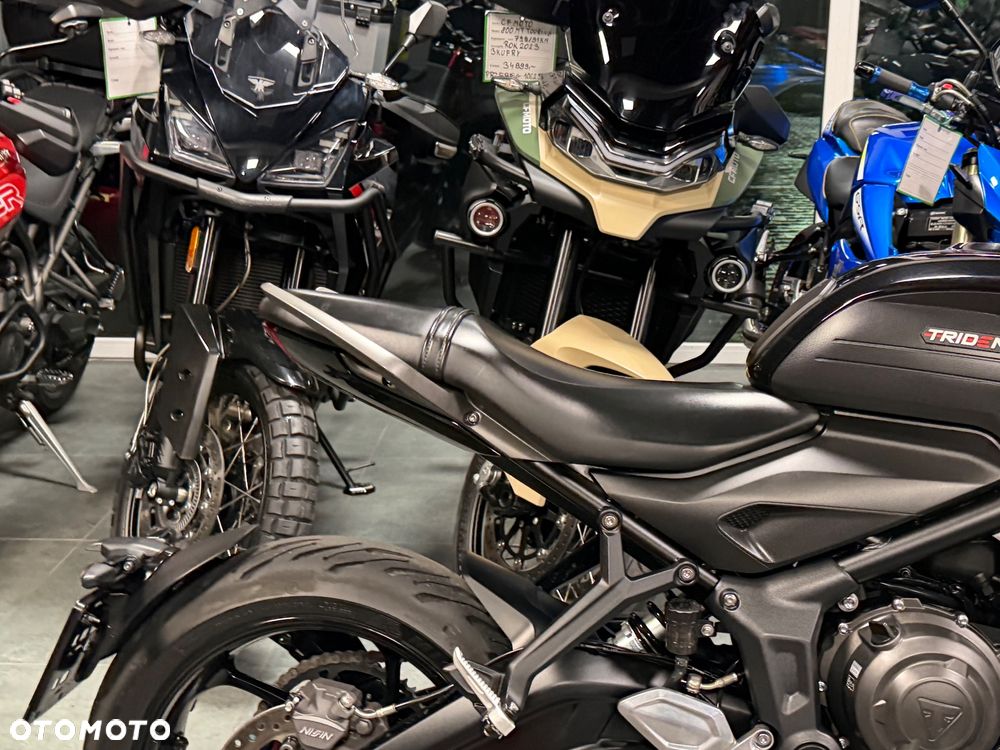 Triumph Trident - 10